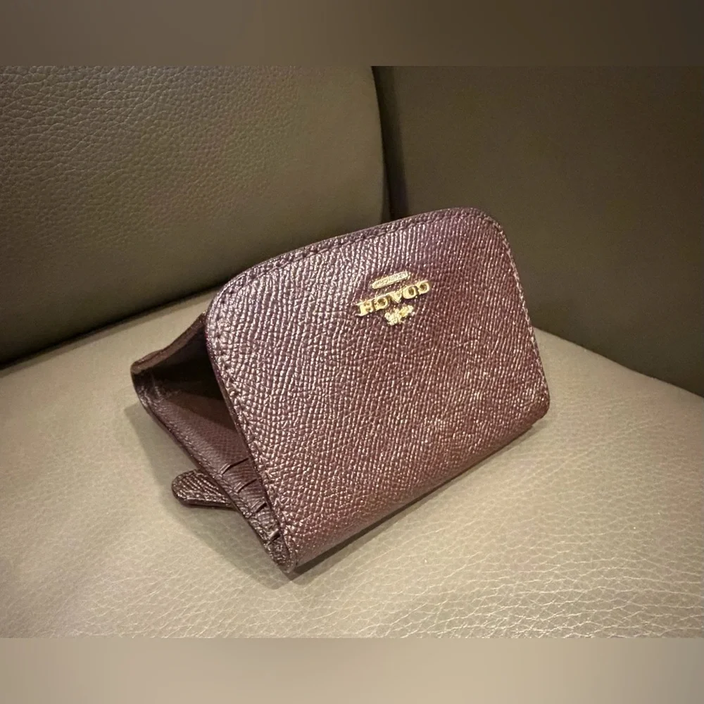 Coach Small Trifold Metallic Crossgrain Wallet - Picture 5 of 7